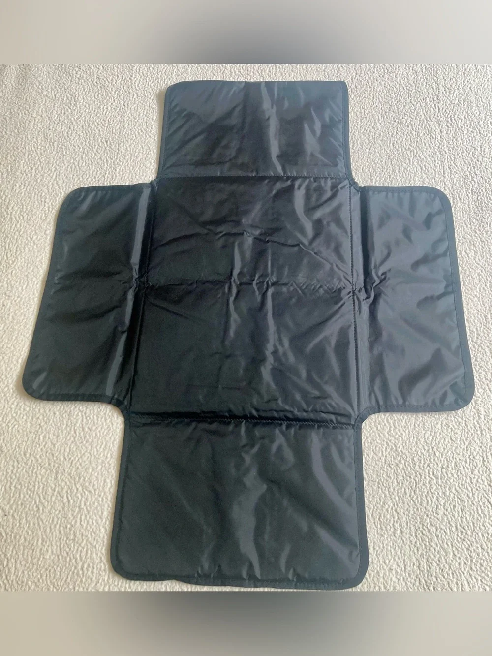 kate spade Black 4 Pocket Diaper Changing Pad